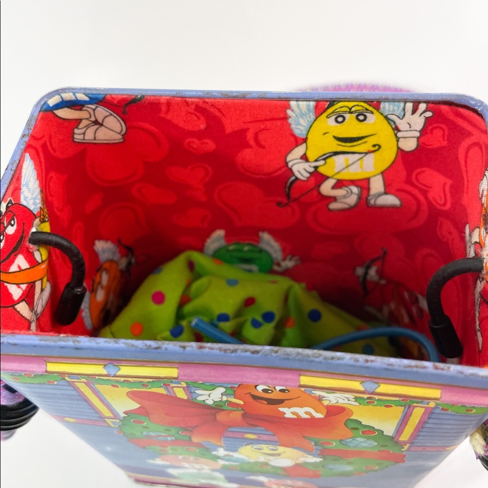 Unique Vintage M&M Container Handbag - Picture 5 of 8